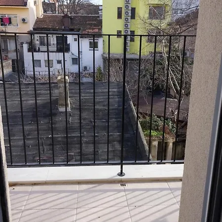 Cozy Central Appartamento Varna